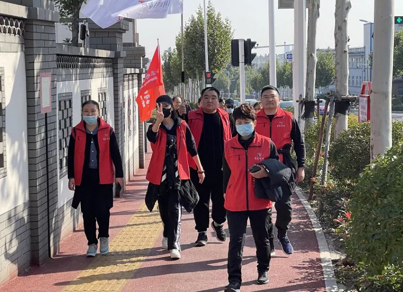 金秋徒步 绿色健康在行动——山东锦哲律师事务所开展金秋徒步行活动